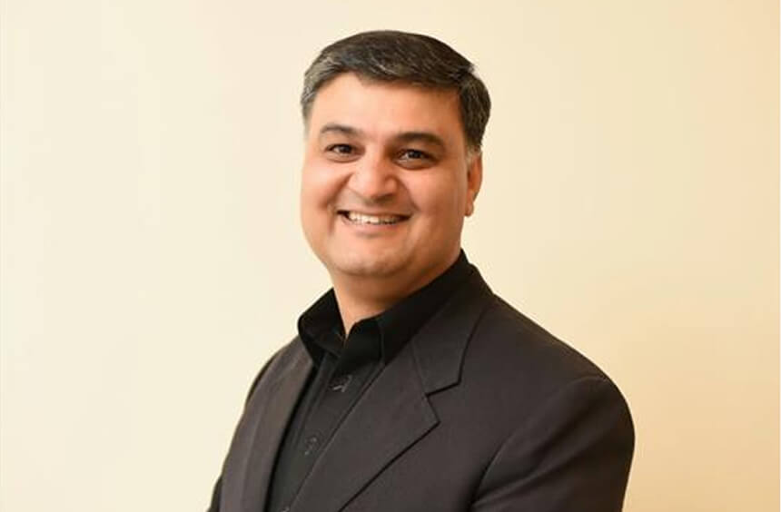 Portrait of Hussain Qureshi, President at ML arteka.